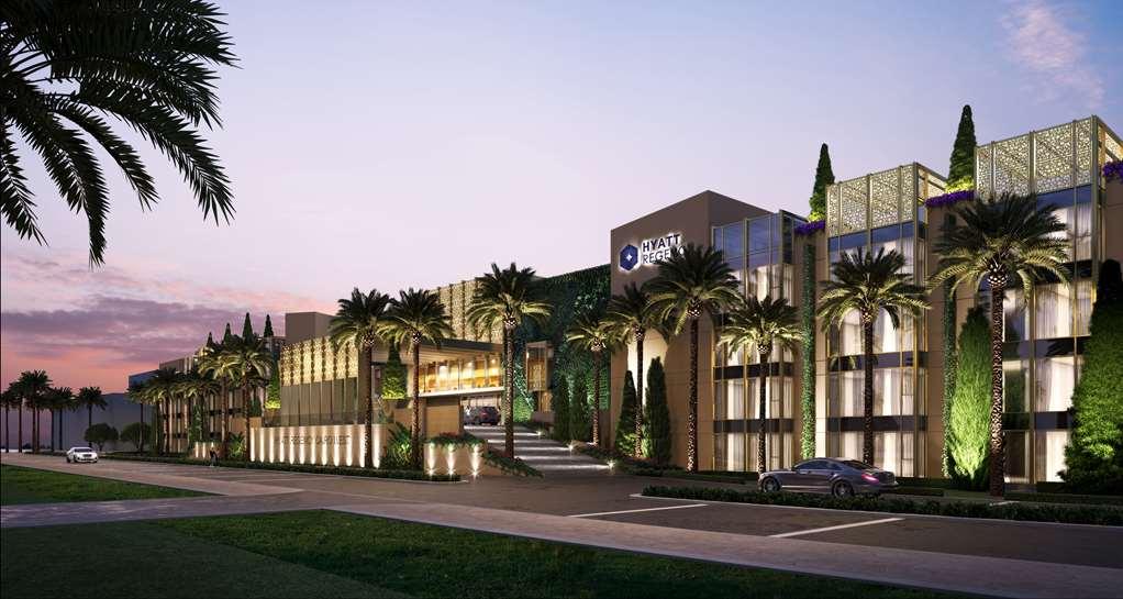 Отель Hyatt Regency Cairo West 6th of October City Экстерьер фото The West Hollywood hotel