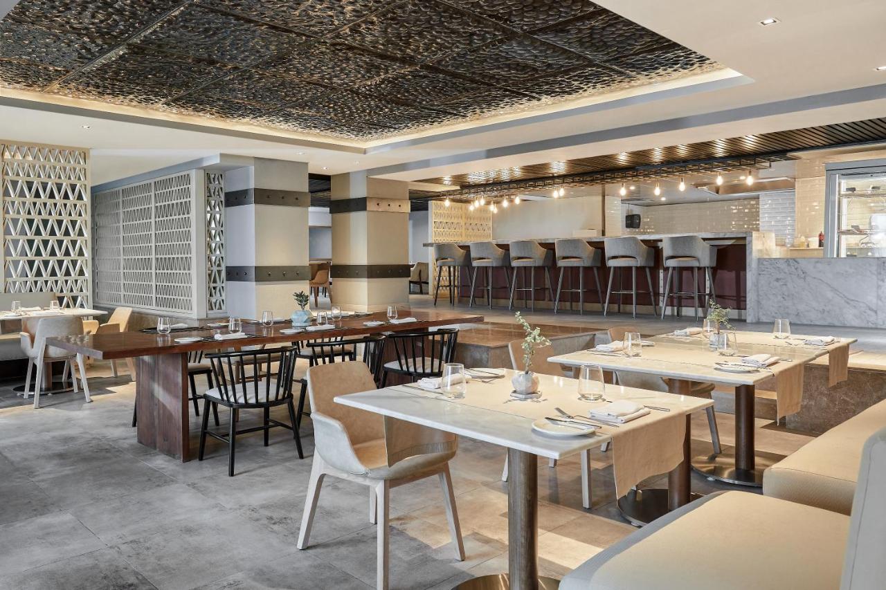 Отель Hyatt Regency Cairo West 6th of October City Экстерьер фото The restaurant