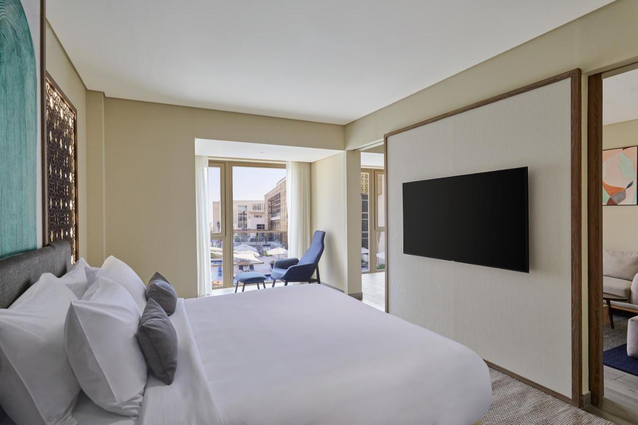 Отель Hyatt Regency Cairo West 6th of October City Экстерьер фото A bedroom at the hotel