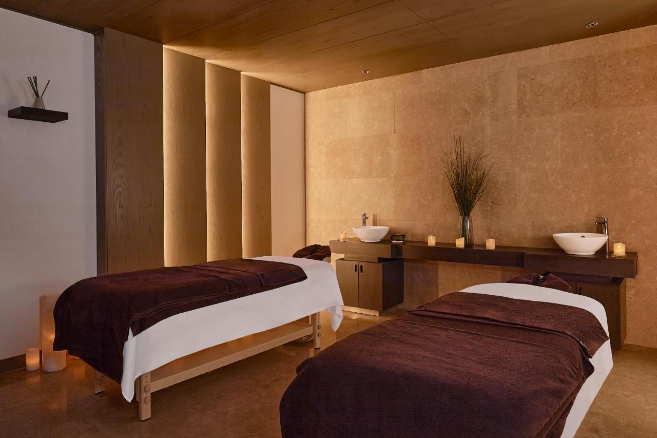 Отель Hyatt Regency Cairo West 6th of October City Экстерьер фото A treatment room at a spa